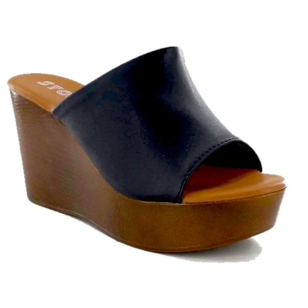 AMELIA wedges